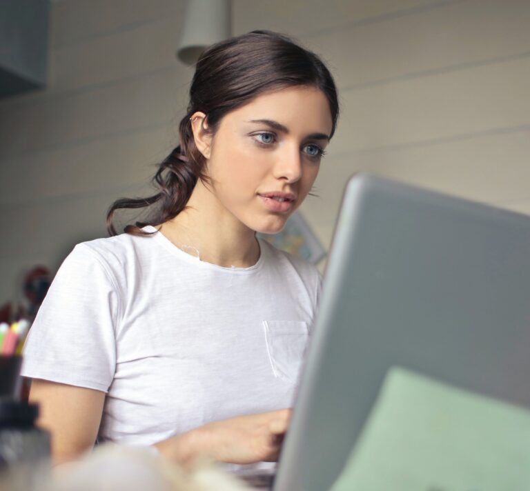 Cyfrowe zmęczenie oczu